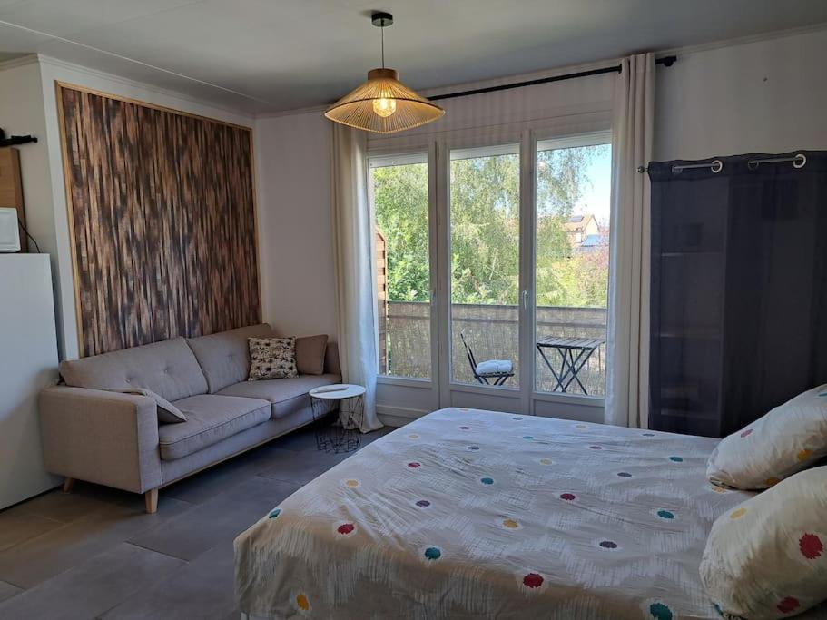 Studio Dans Maison Avec Jardin Et Balcon, Au Calme Sérézin-du-Rhône Eksteriør bilde